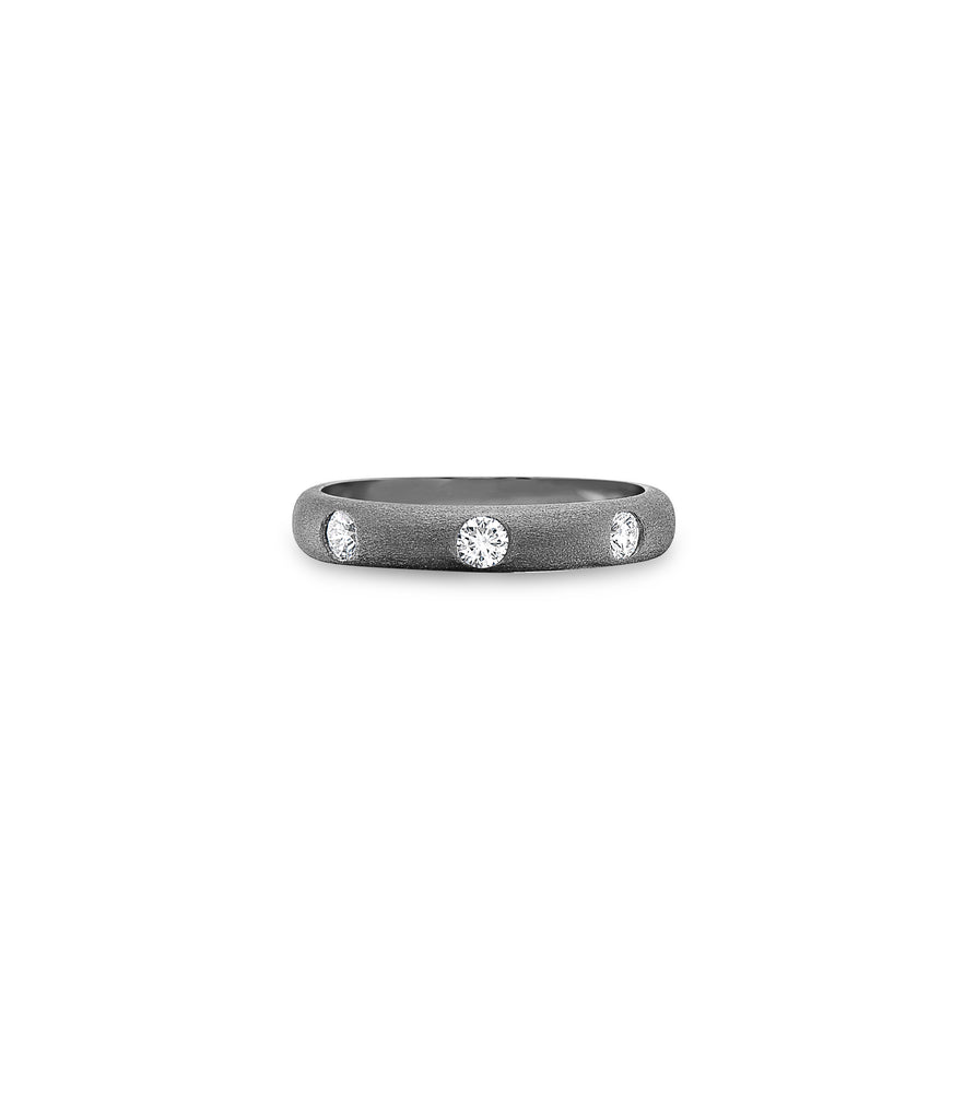 Diamond 3 Stone Flush Band - 14K Black Gold / 5 - OLIVE & CHAIN Fine Jewelry