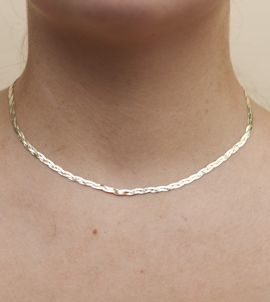 14k Gold Braided Herringbone Chain Necklace - 14K - OLIVE & CHAIN Fine Jewelry