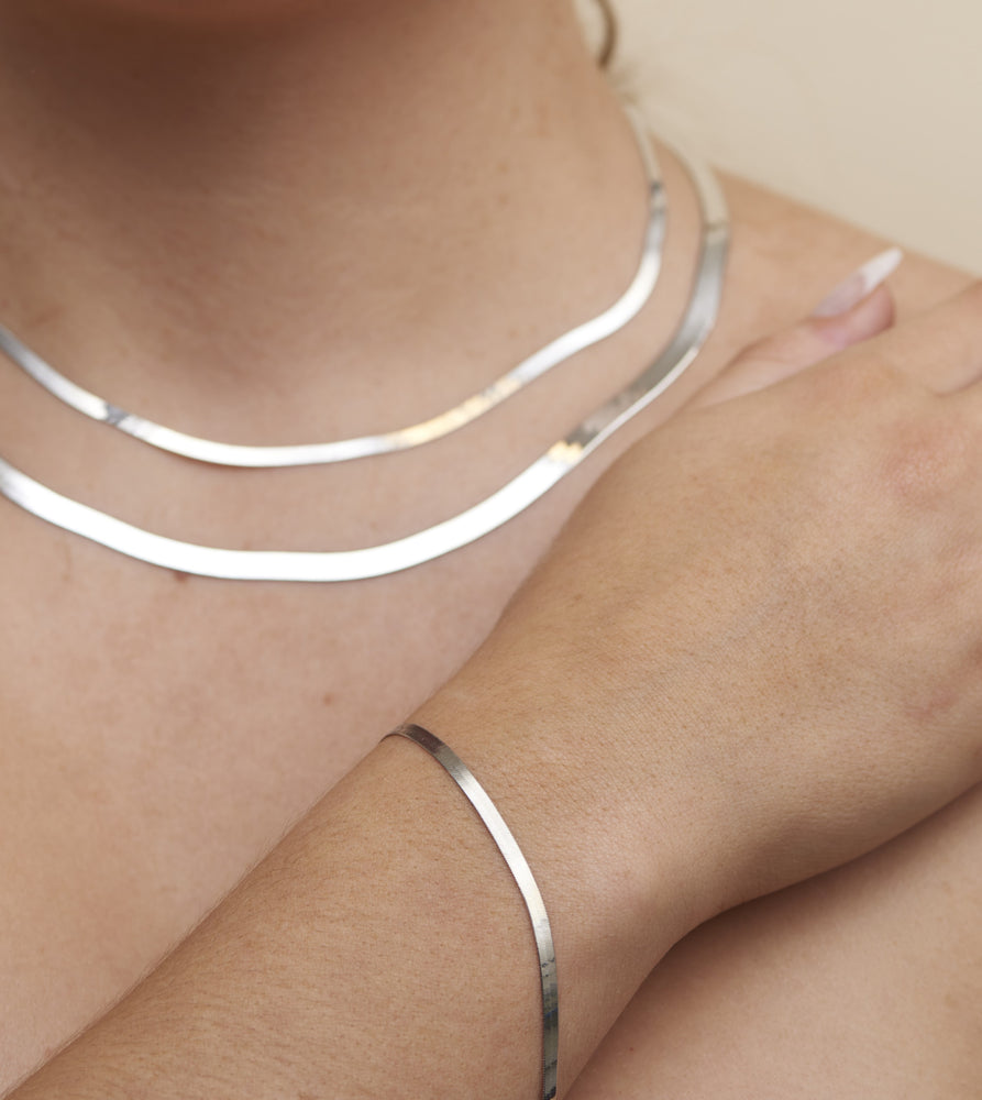 14k White Gold Herringbone Chain Bracelet - 14K  - Olive & Chain Fine Jewelry