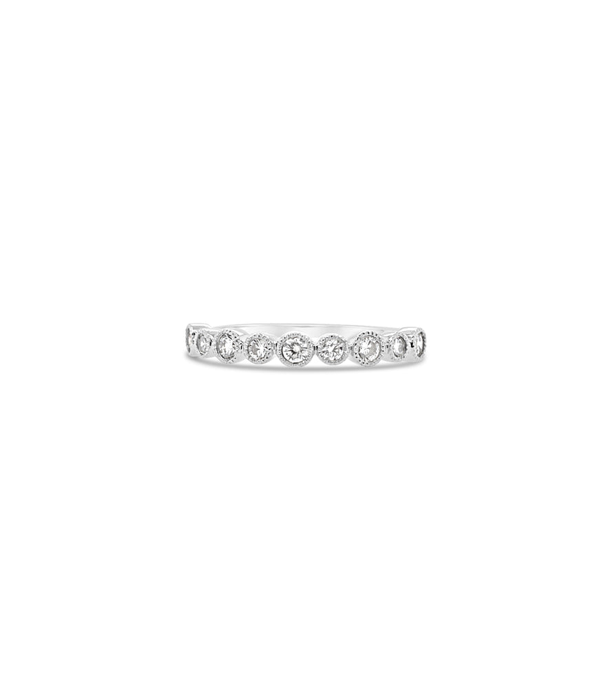 Diamond Alternating Bezel Set Band - 14K White Gold / 5 - OLIVE & CHAIN Fine Jewelry