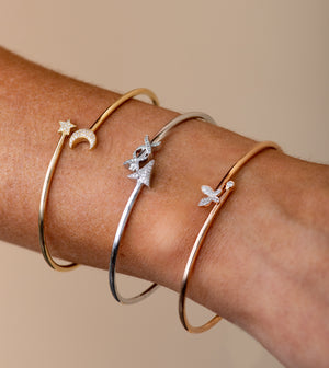 Diamond Arrow Flexible Bangle - 14K  - Olive & Chain Fine Jewelry