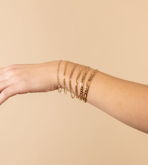 10k Gold Figaro Link Chain Bracelet - 14K  - Olive & Chain Fine Jewelry