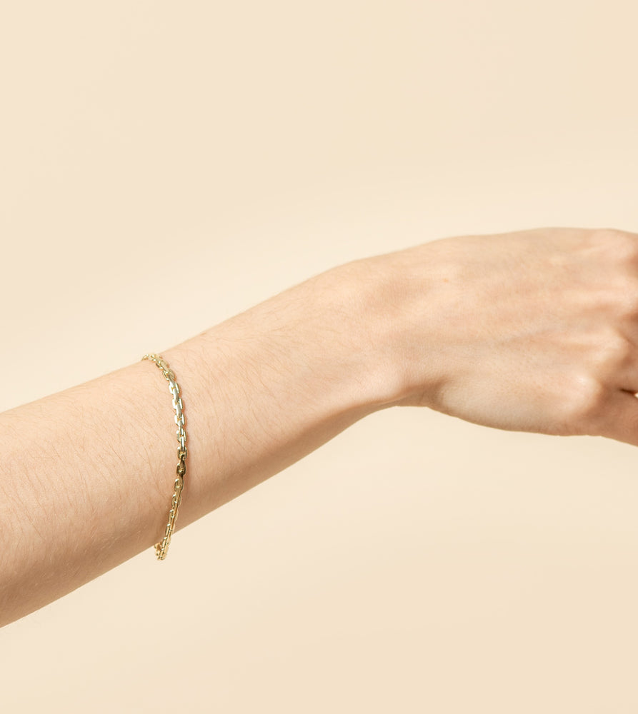 14k Gold Flat Link Bracelet - 14K  - Olive & Chain Fine Jewelry