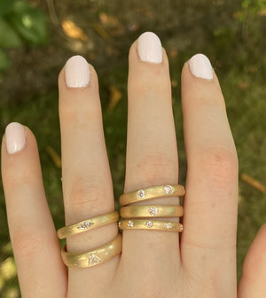 Diamond Trillion Flush Band - 14K - OLIVE & CHAIN Fine Jewelry